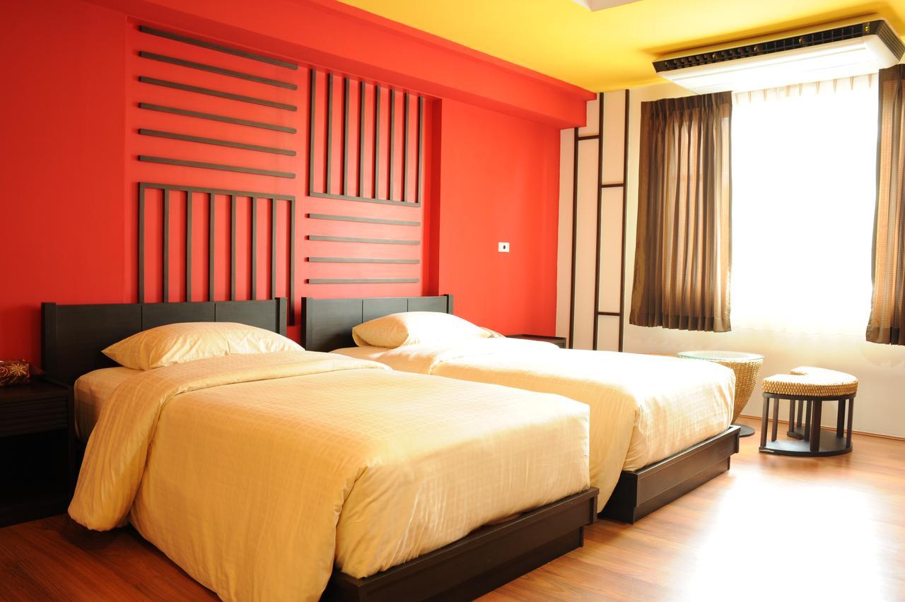 Bkk Home 24 Boutique Hotel Bangkok Exterior photo